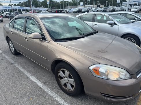 Used 2006 Chevrolet Impala LT w/ Preferred Equipment Group FWD image 7