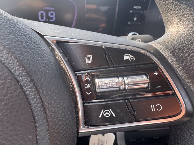 Used 2025 Kia Seltos LX AWD/4WD image 11