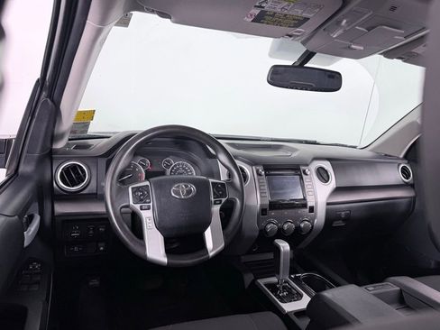 Used 2015 Toyota Tundra SR5 w/ SR5 Upgrade Package image 19