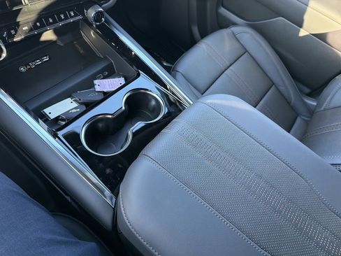 New 2026 Chevrolet Tahoe High Country image 21