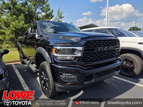 Used 2024 RAM 2500 Big Horn w/ Night Edition AWD/4WD image 1