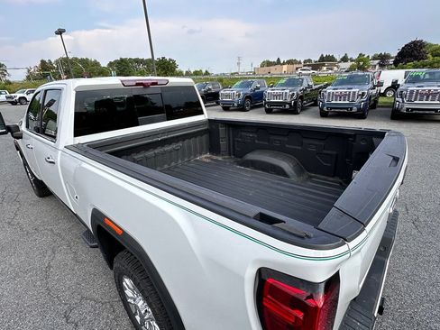 Certified 2021 GMC Sierra 2500 Denali w/ Denali Ultimate Package AWD/4WD image 49