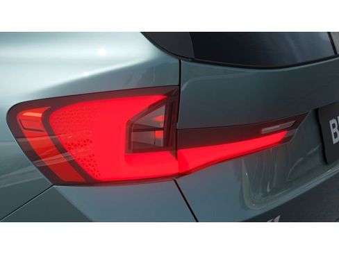 New 2026 BMW X1 xDrive28i w/ Technology Package image 8