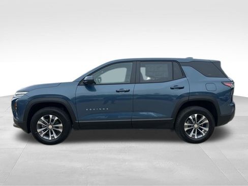 New 2026 Chevrolet Equinox LT AWD/4WD image 2