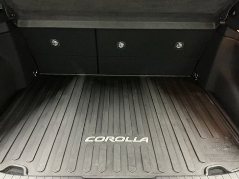 Certified 2025 Toyota Corolla SE image 16