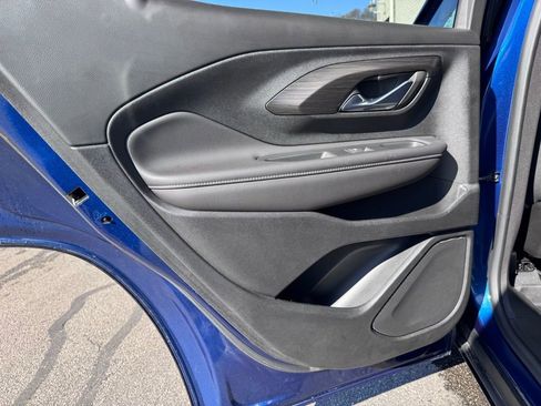 Used 2022 GMC Terrain SLE w/ Driver Convenience Package image 24