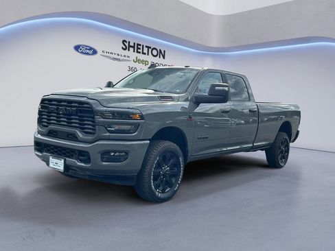 New 2026 RAM 2500 Big Horn AWD/4WD image 1