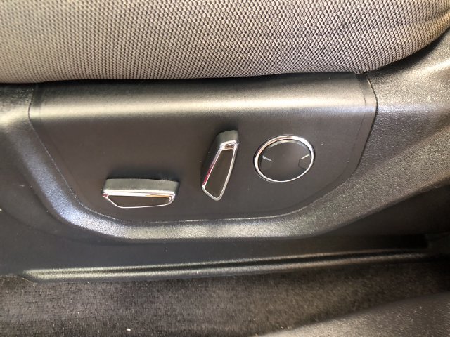 Certified 2018 Ford F150 XLT w/ Equipment Group 302A Luxury AWD/4WD image 11