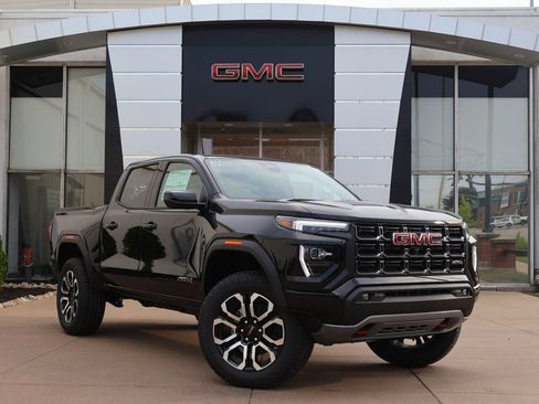 New 2026 GMC Canyon AT4 w/ Technology Plus Package AWD/4WD image 1