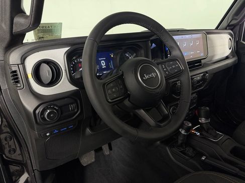 Certified 2025 Jeep Wrangler Unlimited Sport S 4xe AWD/4WD image 19