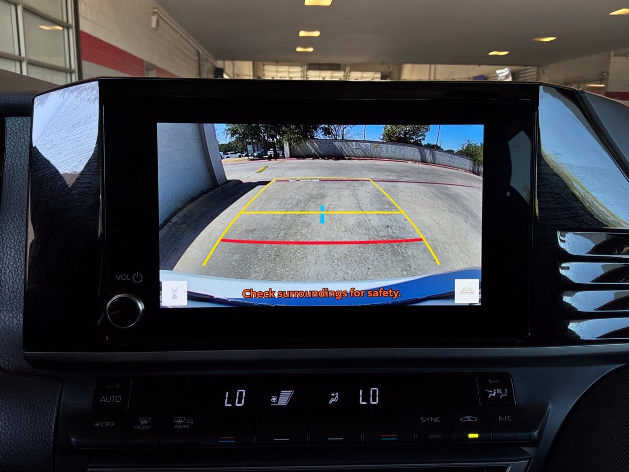 Used 2026 Toyota Camry LE FWD image 33