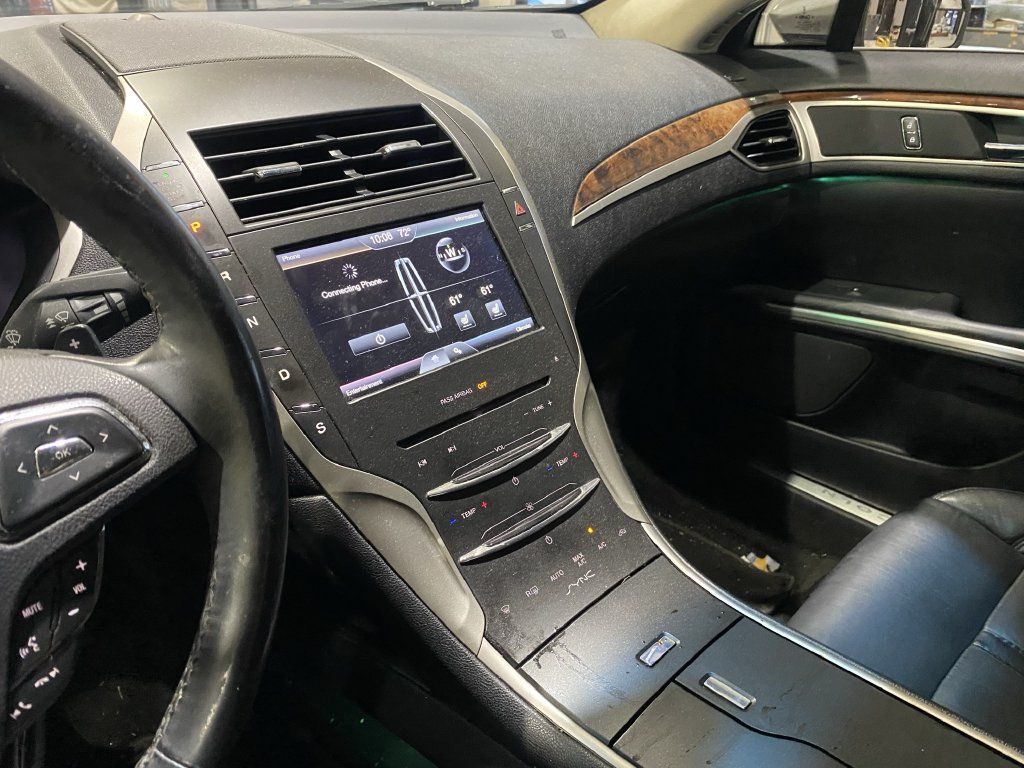 Used 2016 Lincoln MKZ AWD w/ Equipment Group 200A Select image 7