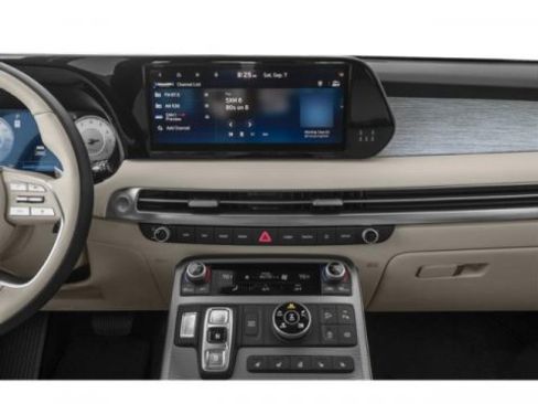 Used 2025 Hyundai Palisade Calligraphy image 12