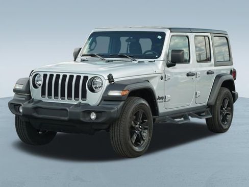 Used 2022 Jeep Wrangler Unlimited Sport image 3