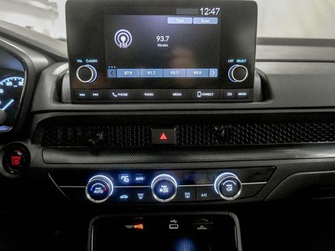 Used 2023 Honda CR-V LX image 23