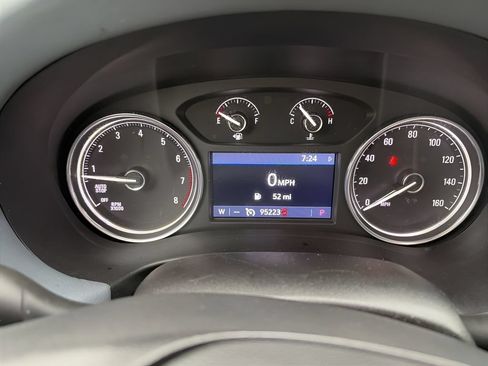 Used 2020 Buick Enclave Essence AWD/4WD image 16