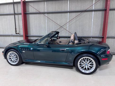 Used 2001 BMW Z3 3.0i RWD image 7