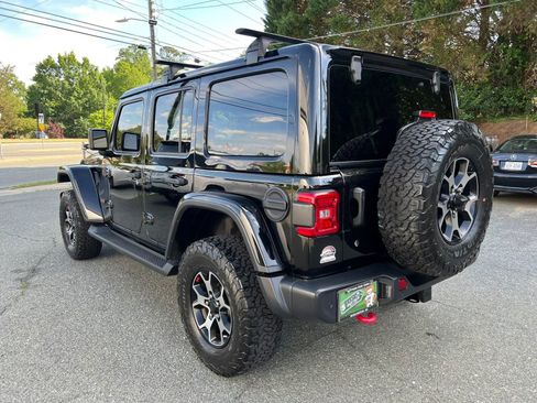 Used 2020 Jeep Wrangler Unlimited Rubicon w/ Dual Top Group AWD/4WD image 6