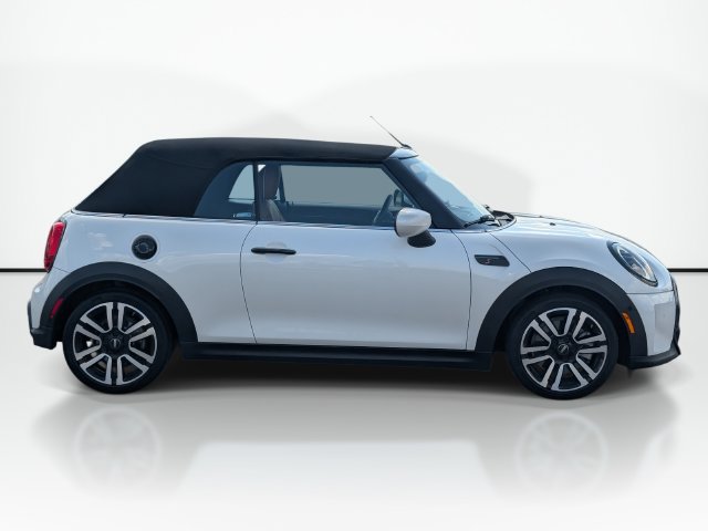 Used 2024 MINI Cooper S FWD image 6