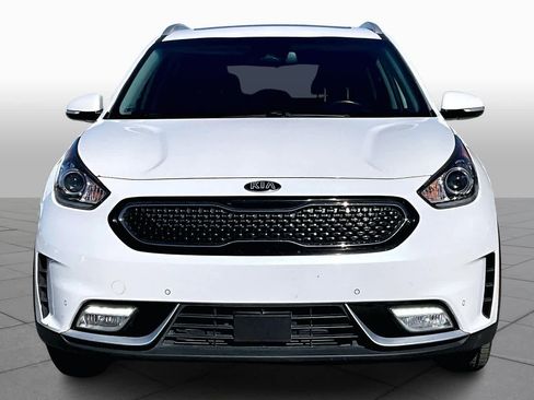 Used 2019 Kia Niro Touring image 3