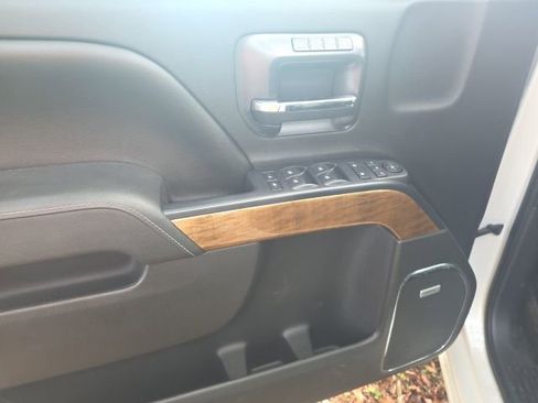 Used 2015 Chevrolet Silverado 1500 LTZ w/ LTZ Plus Package image 13