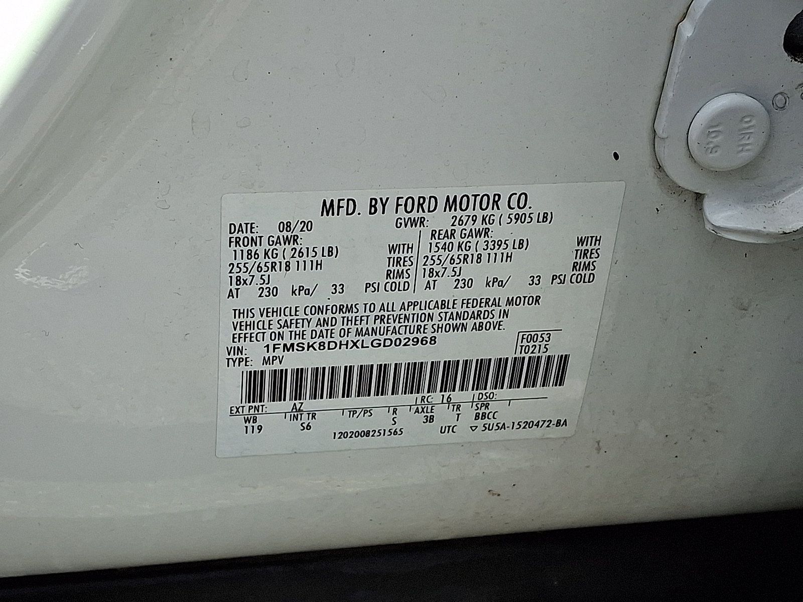 Used 2020 Ford Explorer XLT w/ Equipment Group 202A AWD/4WD image 29