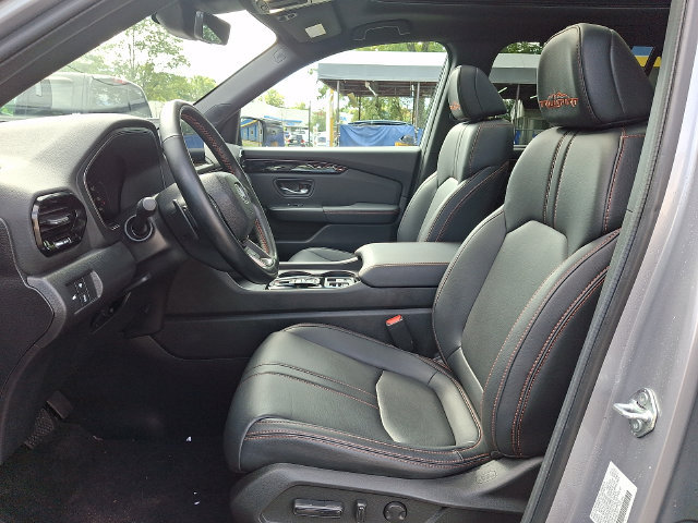 Certified 2024 Honda Pilot TrailSport image 15