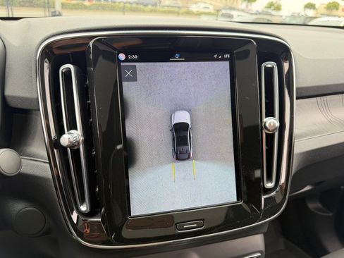 Used 2023 Volvo C40 P8 Recharge Plus w/ Protection Package Premier AWD/4WD image 21