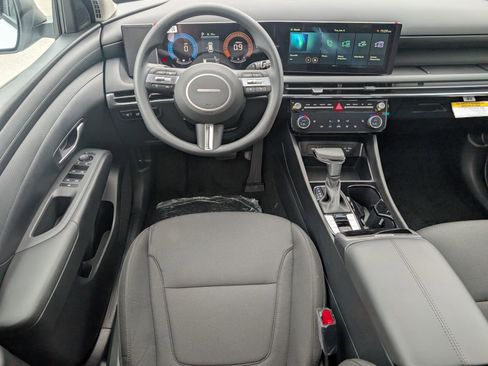 New 2026 Hyundai Tucson SEL FWD image 10