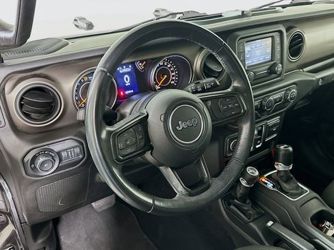 Used 2018 Jeep Wrangler Sport image 17