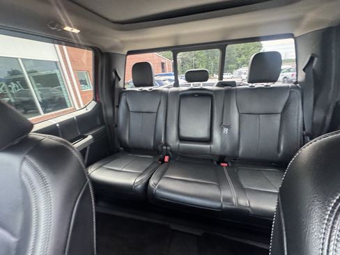 Used 2021 Ford F250 Lariat w/ Lariat Ultimate Package AWD/4WD image 11
