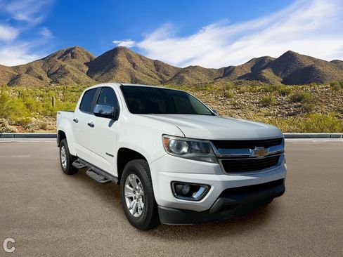 Used 2016 Chevrolet Colorado LT w/ Luxury Package, Chrome AWD/4WD image 5