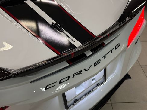 Used 2024 Chevrolet Corvette Stingray Premium Conv w/ Z51 Performance Package image 15