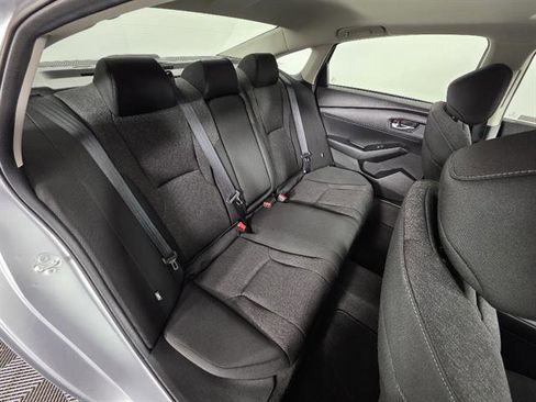 Used 2024 Honda Accord EX image 17
