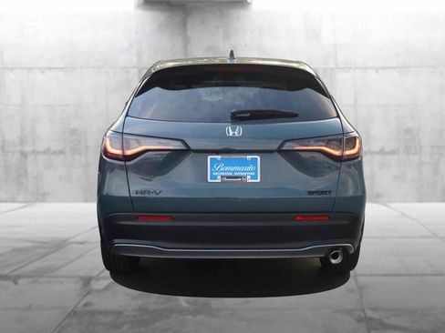 New 2026 Honda HR-V Sport image 6