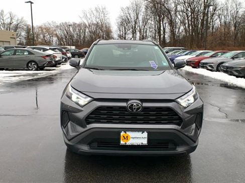 Used 2023 Toyota RAV4 XLE image 8