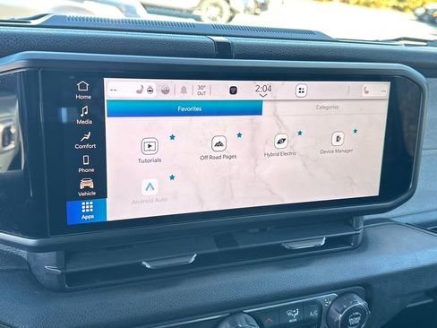 Used 2024 Jeep Wrangler Unlimited w/ Convenience Group image 30