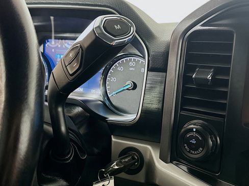 Used 2022 Ford F150 XLT image 16