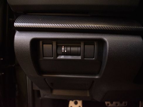 Certified 2024 Subaru Crosstrek 2.5i Sport AWD/4WD image 18