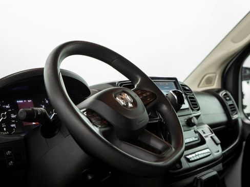 Used 2023 RAM ProMaster 2500 image 15