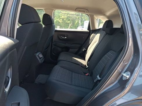 Used 2025 Honda HR-V LX image 11