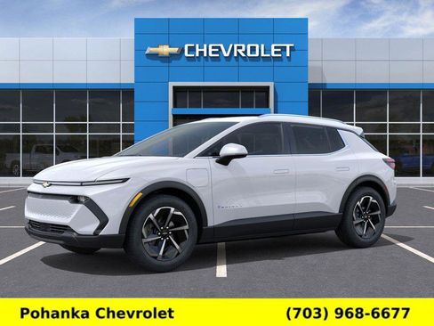 New 2026 Chevrolet Equinox EV LT image 2