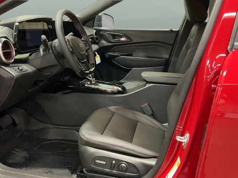 New 2026 Chevrolet Trax RS FWD image 11