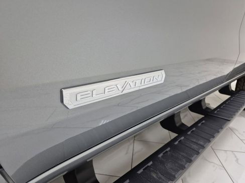 New 2026 GMC Canyon Elevation w/ Convenience Package image 33