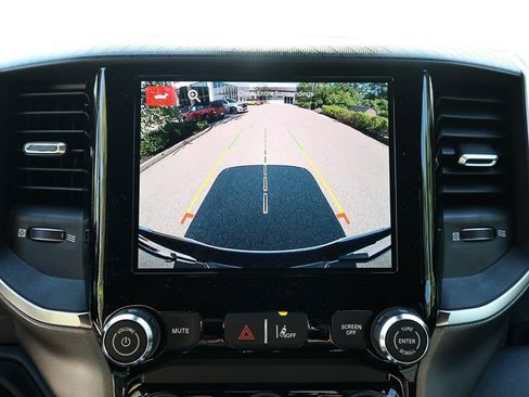 New 2026 RAM 1500 Big Horn AWD/4WD image 16