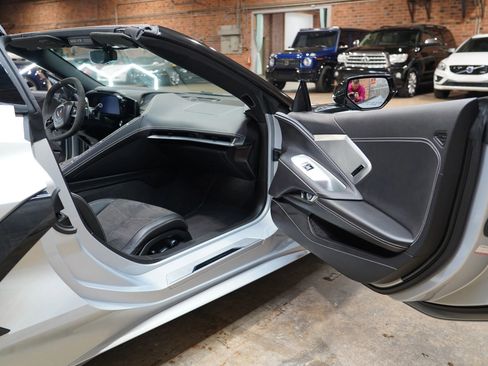 Used 2021 Chevrolet Corvette Stingray Preferred Cpe w/ 2LT image 52