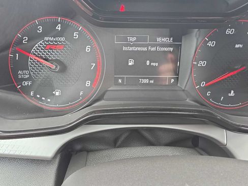Used 2024 Chevrolet Trax RS w/ Driver Confidence Package FWD image 17