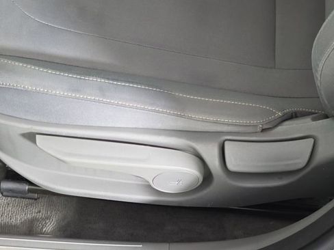 Used 2023 Hyundai Elantra SEL image 35