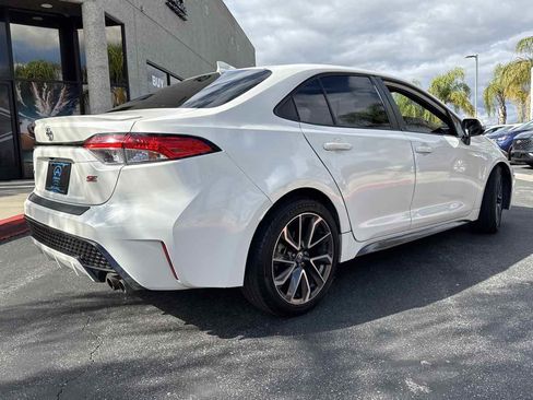 Used 2020 Toyota Corolla SE FWD image 4