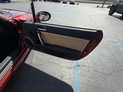Used 2009 MAZDA MX-5 Miata Grand Touring w/ Premium Pkg RWD image 26